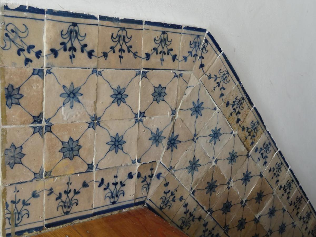 דירות ליסבון Chic Urban Retreat At Downtown With Balcony & Views מראה חיצוני תמונה